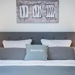 He, Wat Mooi Apartment