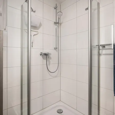 He, Wat Mooi Apartment